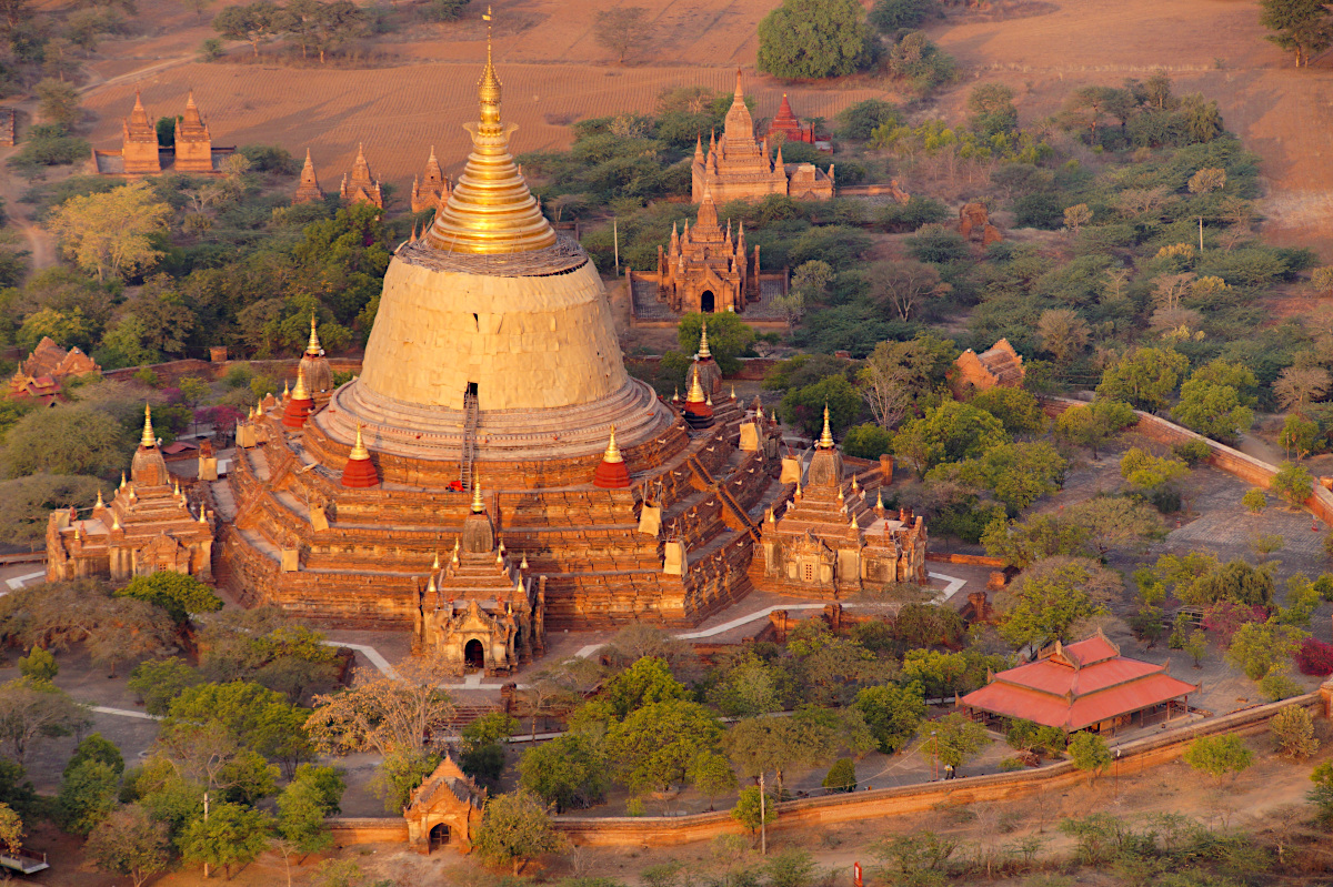 Dhammayazika Pagoda, Bagan