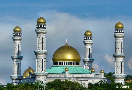 The Jame' Asr Hassanil Bolkiah Mosque