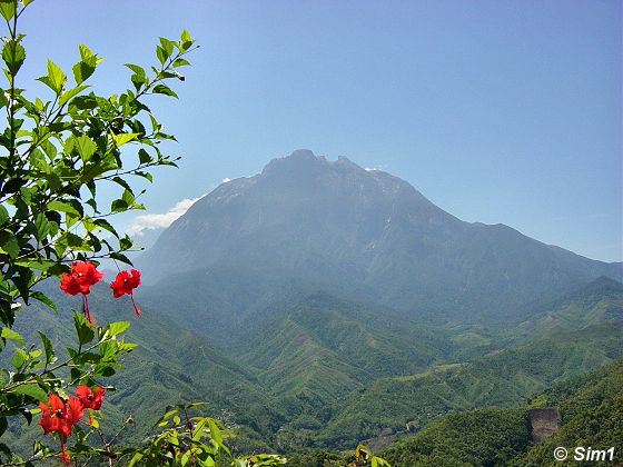 First view over Mount Kinabalu