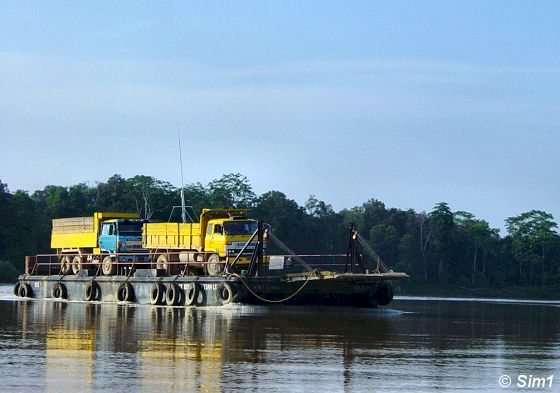 Transportation on the river