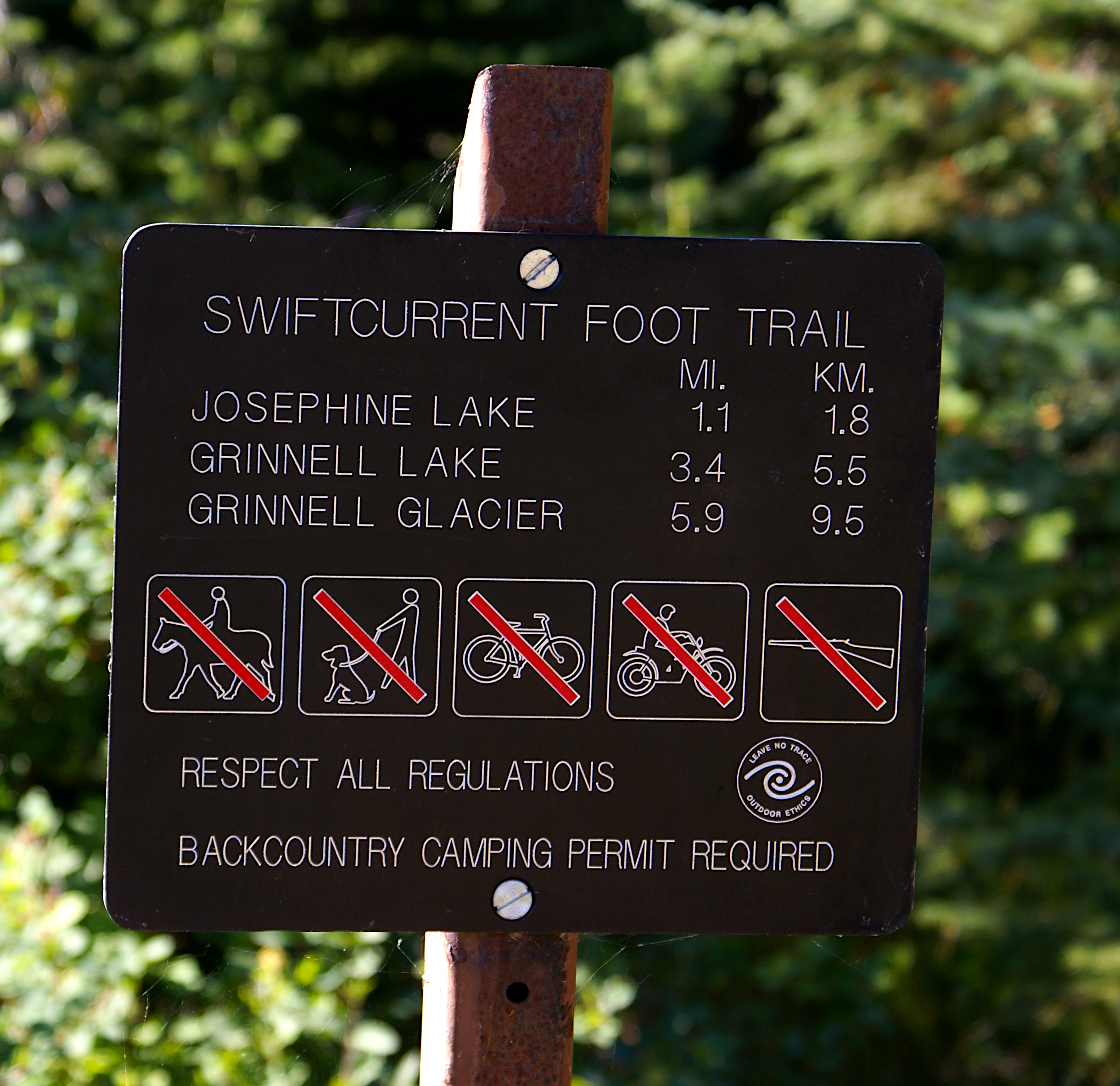 Sign Swiftcurrent Foot Trail, Glacier National Park