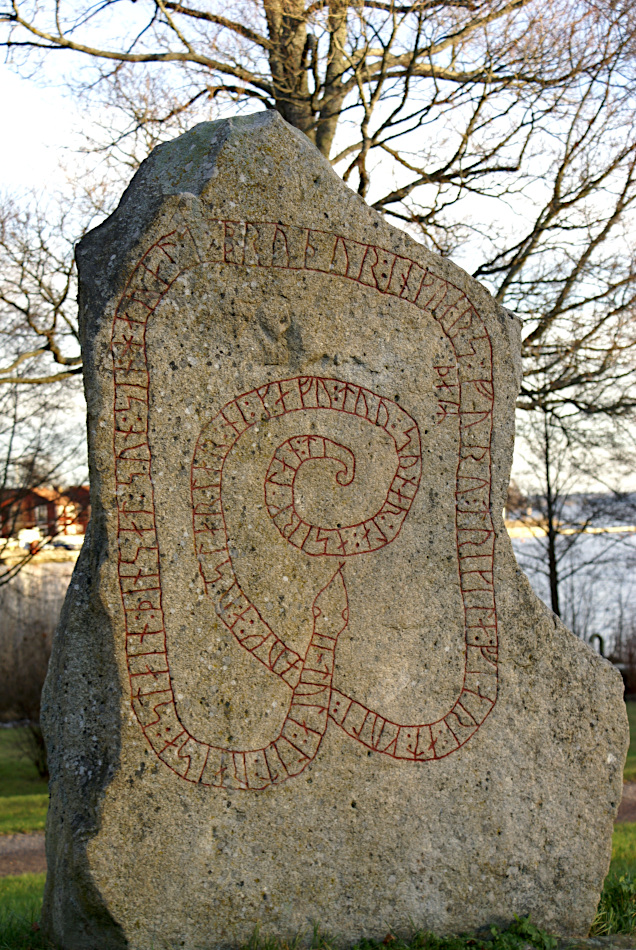 Rune stone