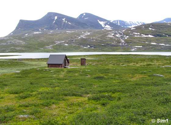 A last look back: the Mountain Hut at Rádunjárga