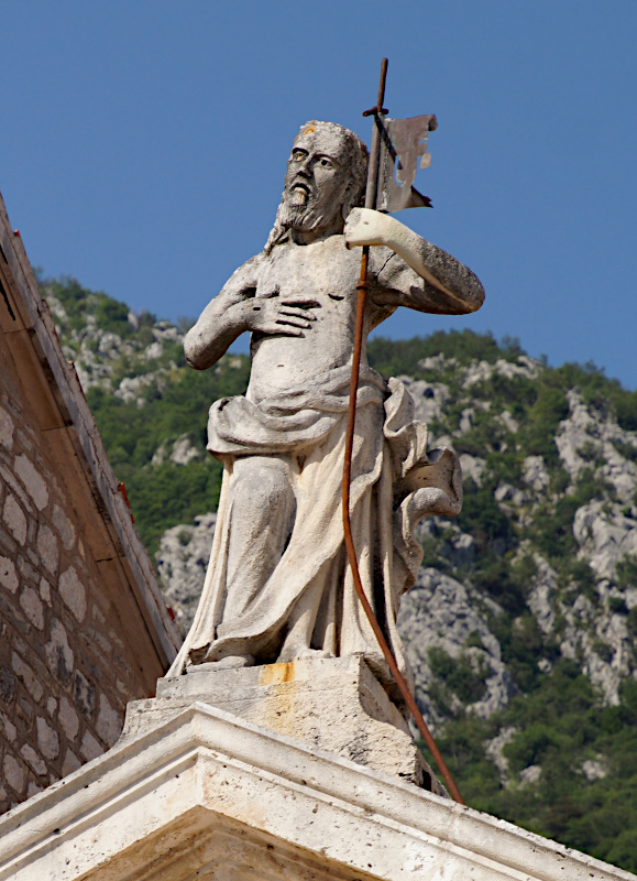 The risen Christ, holding a banner of Victory, Perast