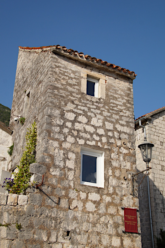 Mazarovic Palace, Perast