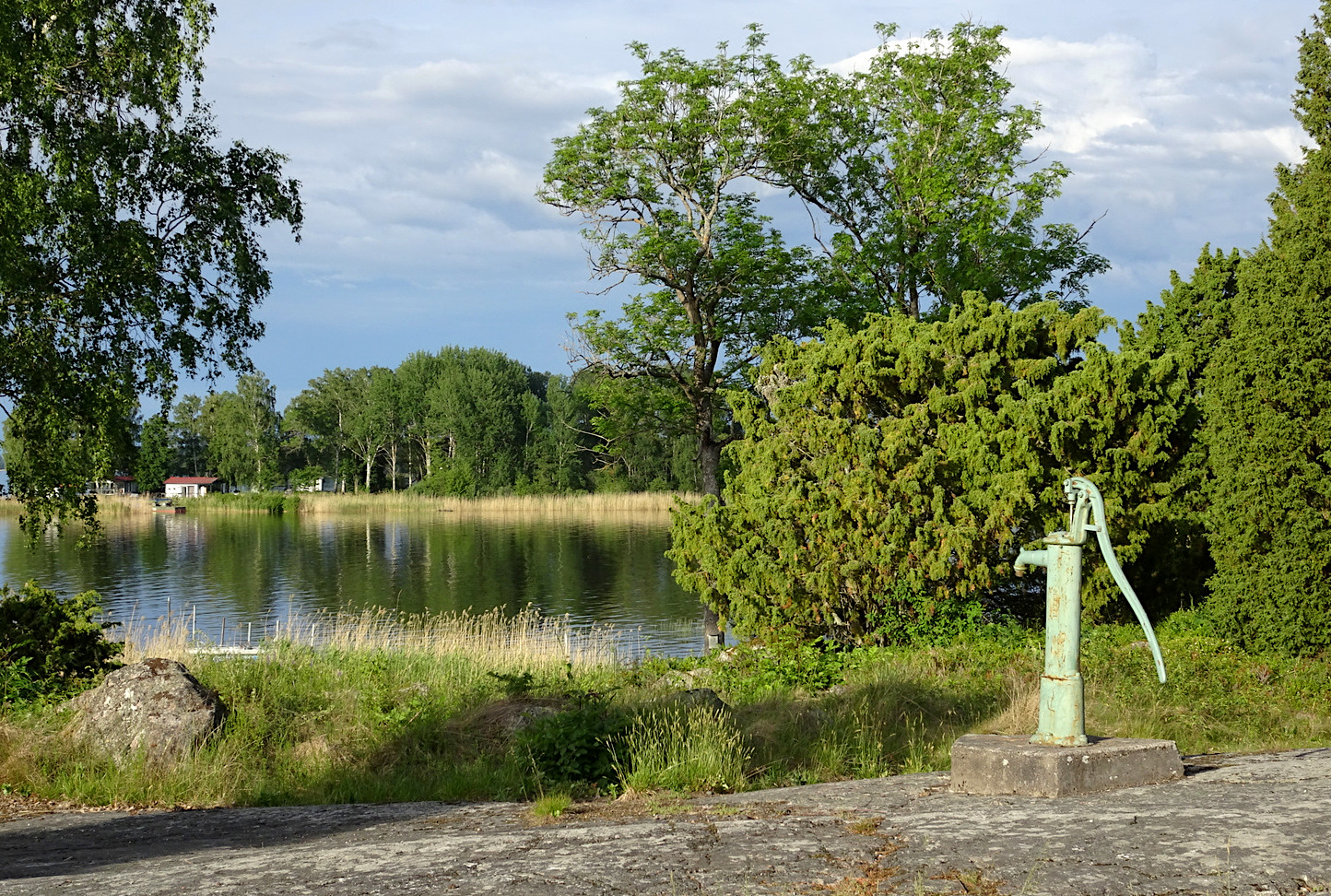 around Sundbyholm