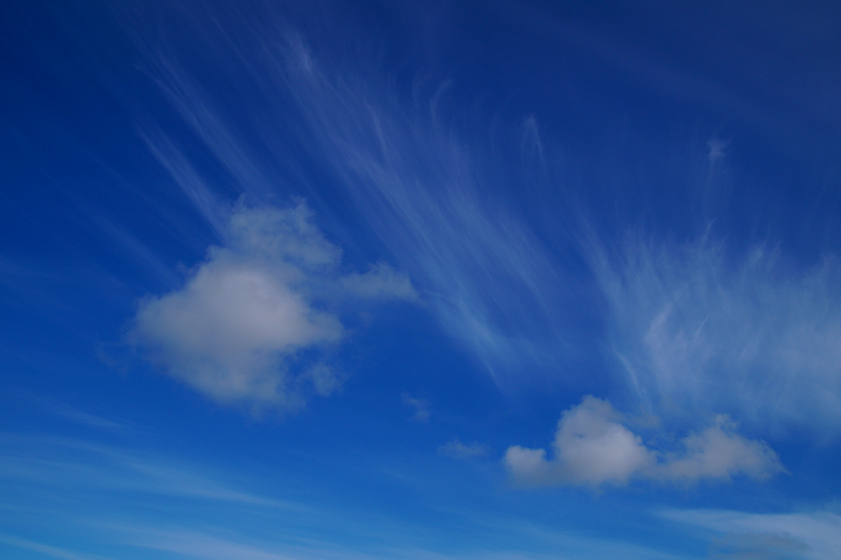 Blue sky at Omneberget